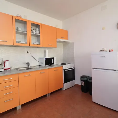 Apartment C.s. With The Pool Opatija