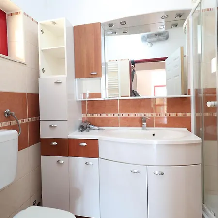 Apartment C.s. With The Pool Opatija